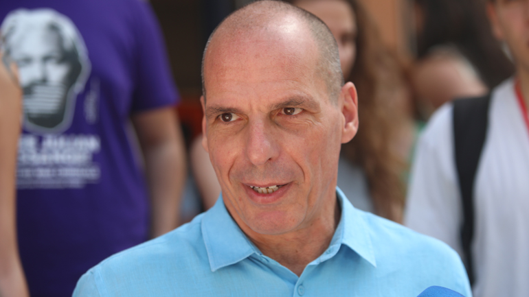 Εκλογές 2023: Ψήφισε ο Γ. Βαρουφάκης – «Αυτοί που προεξόφλησαν την εξαφάνιση του ΜέΡΑ25 θα πάρουν την απάντησή τους»